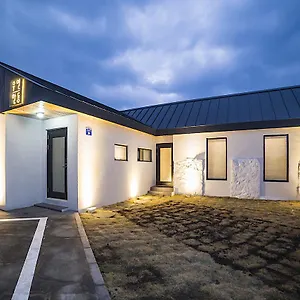 펜션 우연한동 독채펜션