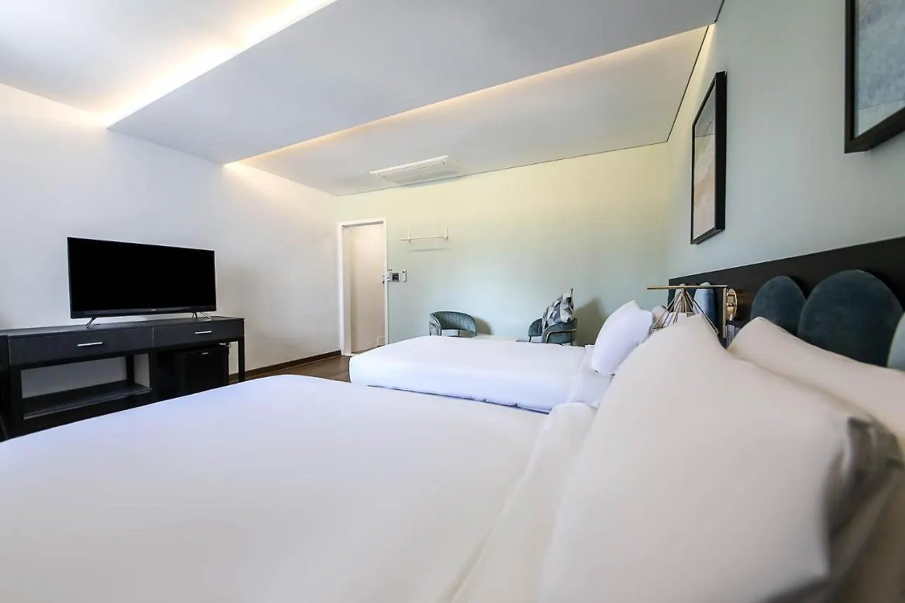 Hotel Hyggelig Пусан Хостел